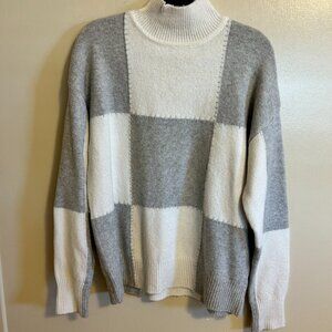 Sweater patch white and grey Medium lose fit
